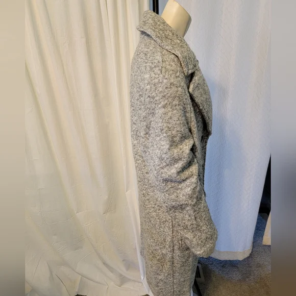 Banana Republic Knit Cocoon Wool Blend Oversized 2 Button Front Coat SZ M Gray - Picture 9 of 12